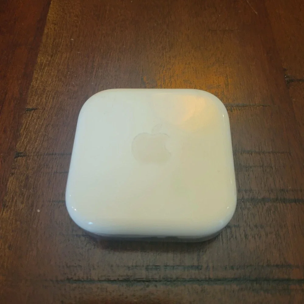 Apple EarPods 3.5mm Headphone Jack Wired In-Ear Headphones with Case TESTED